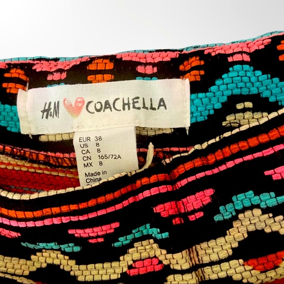 H&M Coachella Tribal Two Piece - Crop Top & Short Shorts - Size 8 (runs small) - Picture 6 of 8